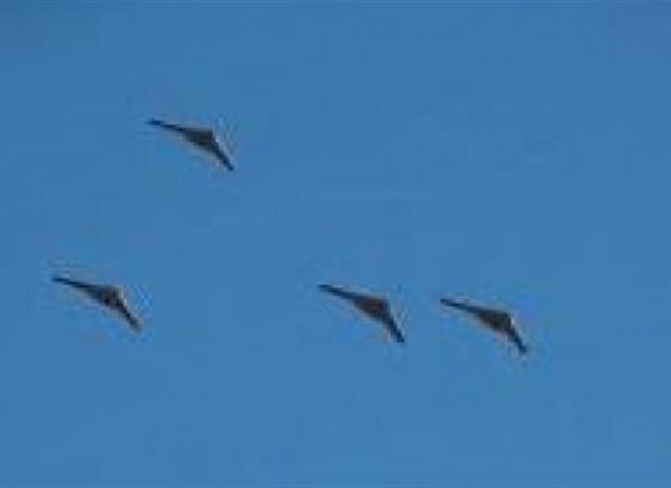 رزمایش پیامبر اعظم(ص)۱۷| انهدام اهداف ثابت و متحرک دریایی و زمینی توسط پهپادهای تهاجمی نقطه‌زن