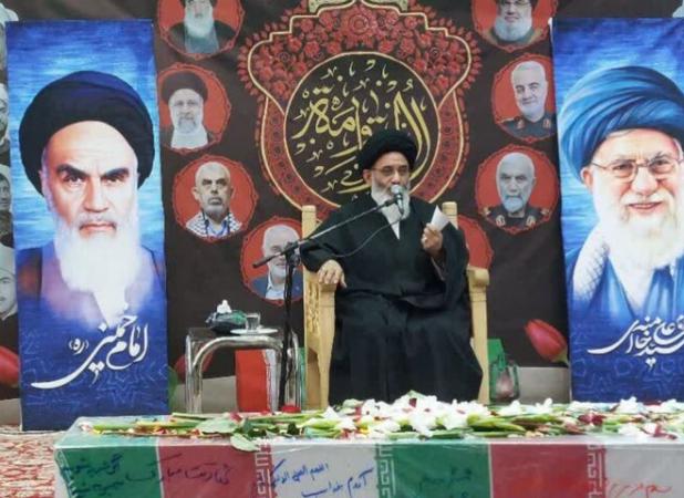 عالمان حقیقی در میدان جهاد بن‌بست نمی‌بینند