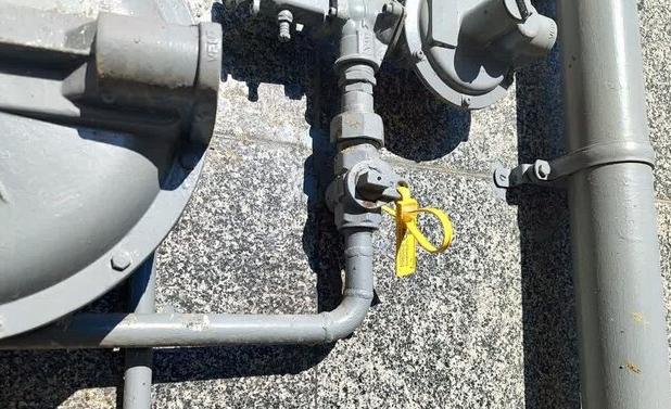 قطع گاز ۷۹۷ باغ‌ویلا و سکونتگاه غیردائم در استان فارس