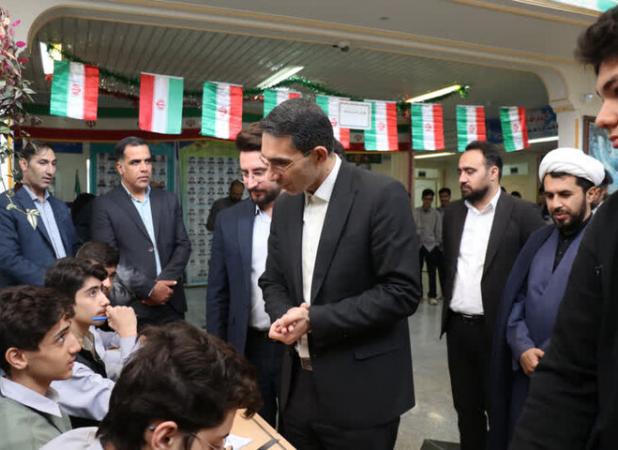 انتخابات شورای دانش‌آموزی در مدارس لرستان برگزار شد