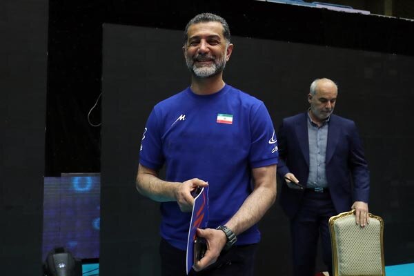 والیبال ایران توانایی صعود به جمع 8 تیم برتر را دارد
