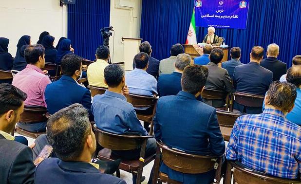 نماینده ولی فقیه در هرمزگان: مالیات باید به عمران و آبادانی منجر شود