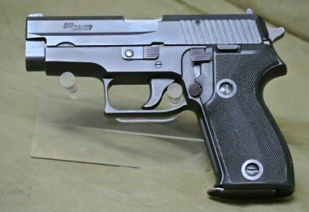 نزاع خانوادگی و تیراندازی با کلت کمری جان ۳ نفر در  بندرعباس را گرفت