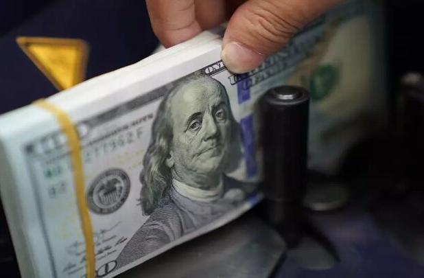 طالبان هم به فکر کنار گذاشتن دلار افتاد