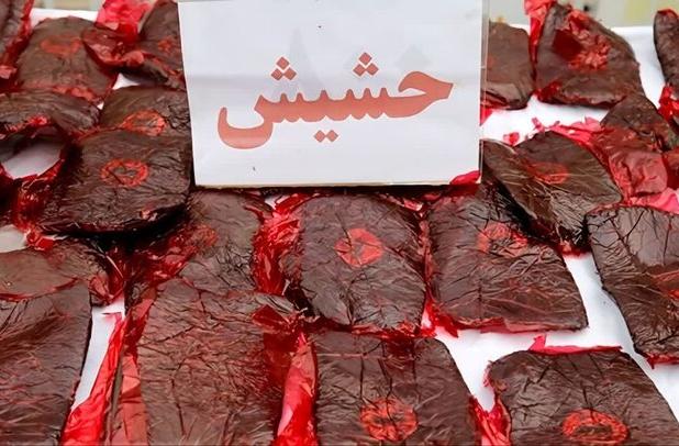 وانت حامل ۴۷ کیلو حشیش در اصفهان توقیف شد