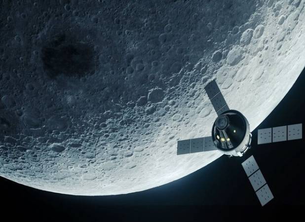 پرتاب فضانوردان به مدار ماه به تاخیر افتاد