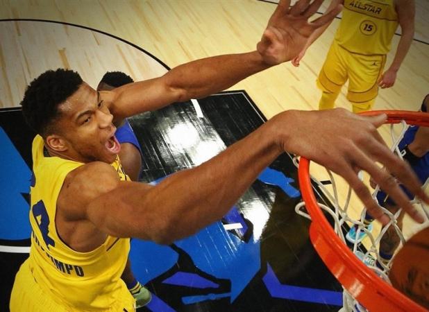تقابل آمریکا و جهان در دیدار ستاره‌های NBA