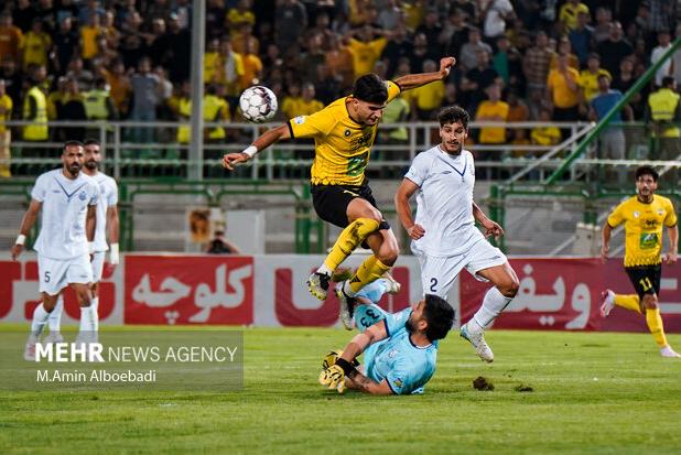 پیروزی یک نیمه ای سپاهان مقابل ملوان