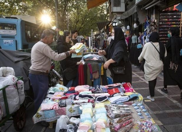 افتتاح ۲ بازار فاخر ویژه دستفروشان تا پایان مردادماه در تهران
