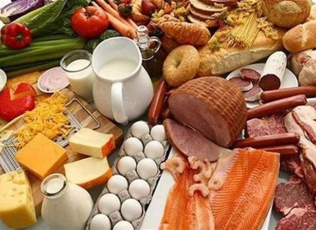 هشدار وزارت بهداشت به مصرف مواد غذایی قاچاق