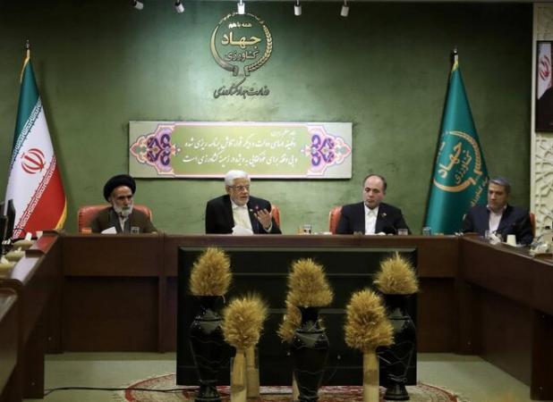 عارف: سهم وزارت جهاد کشاورزی در اقتدار ملی کمتر از بخش‌های دفاعی نیست