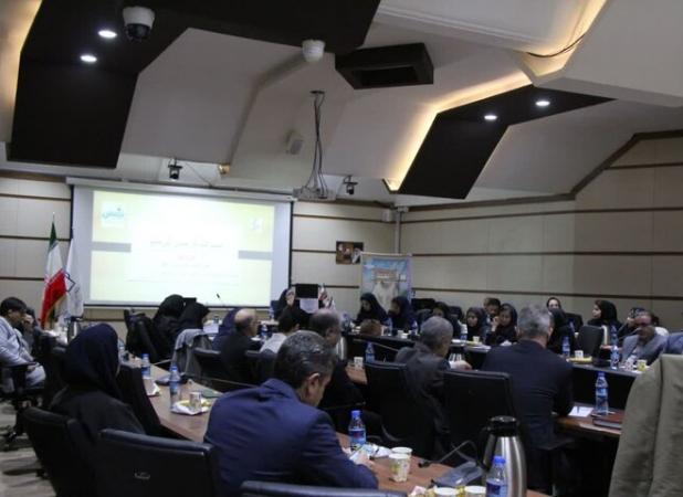 سروش: برنامه‌های جوانی جمعیت با شتاب دنبال شود