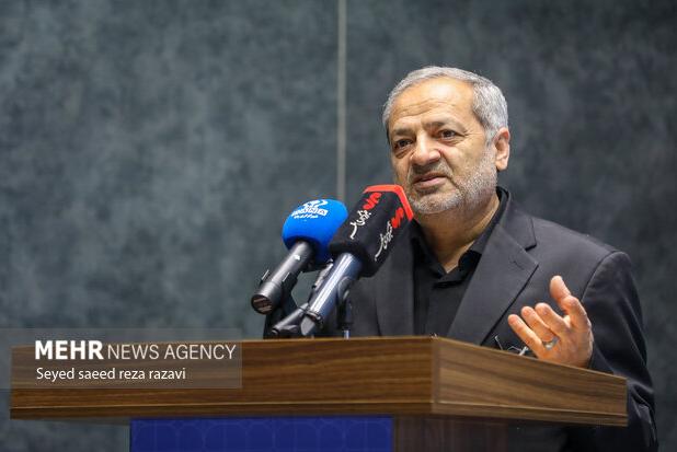 کاظمی: دانش آموز ایرانی نباید خود را دست‌کم بگیرید
