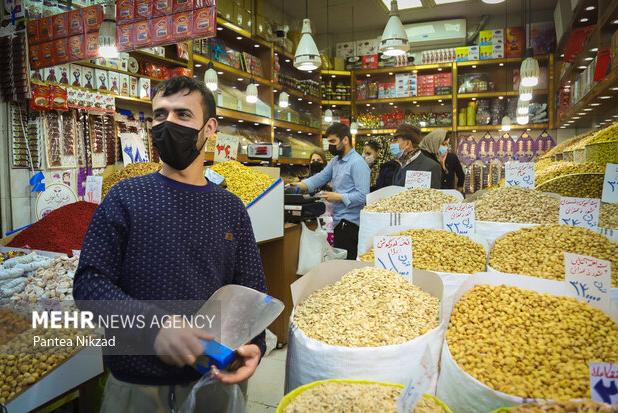 چرا تخمه شکستن لذت بخش است/ اعتیاد به مواد غذایی