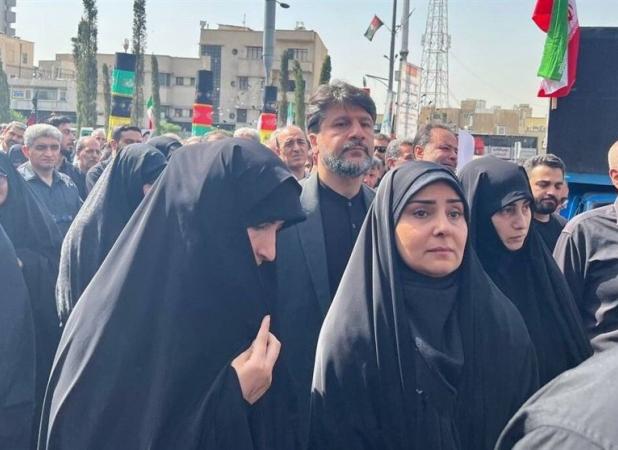 حضور وزیر راه و شهرسازی در مراسم تشییع شهدای اقتدار ملی