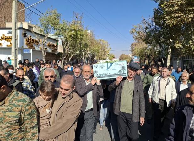 تشییع شهید گمنام در محمودآباد نمونه