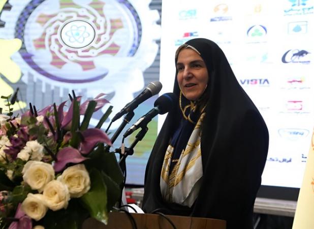 مشاور رئیس‌جمهور: صنعتگران، فرماندهان اقتصادی کشور هستند