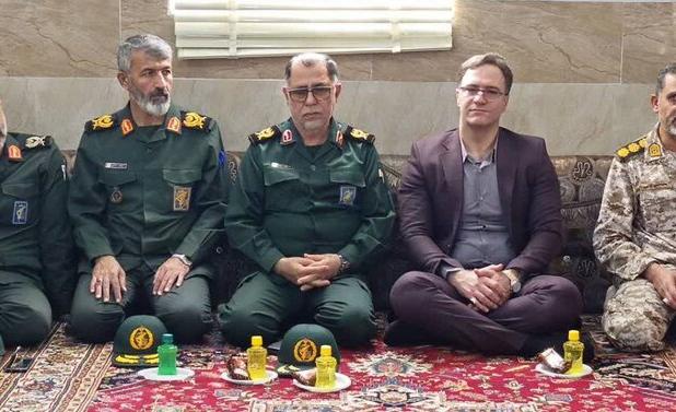 دهمین سالگرد شهید محمد احمدی‌جوان در تنگستان برگزار شد