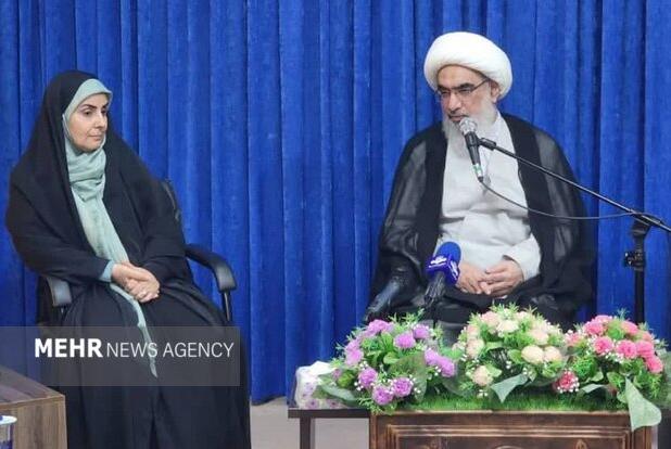 امام جمعه بوشهر: بهبود جاده‌های ترانزیتی استان ضروری است
