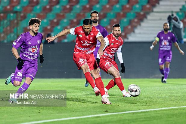 سپاهان با شکست استقلال سهمیه را گرفت؛ پرسپولیس یک فصل دست خالی ماند!