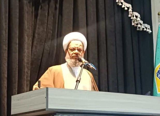 امام جمعه دامغان: روح بیداری و مقاومت در دانشگاه زنده است