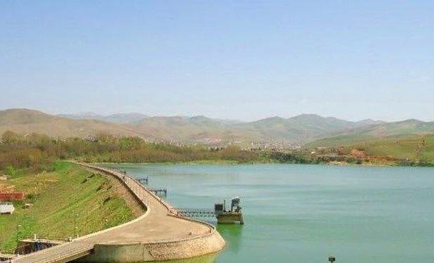 بارش های بهاری و حال خوش سد مهاباد +فیلم