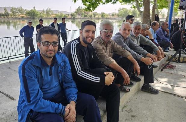 همایش پیاده‌روی بزرگ خانواده در شهرستان بن برگزار شد