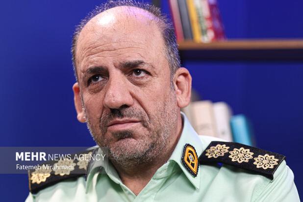 دستگیری شرور مواد فروش در محله پیروزی تهران