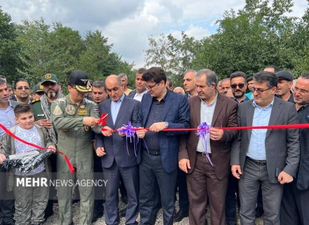 مجتمع تامین آب شرب شهدای ارتش در روستای گسکره بهره برداری شد