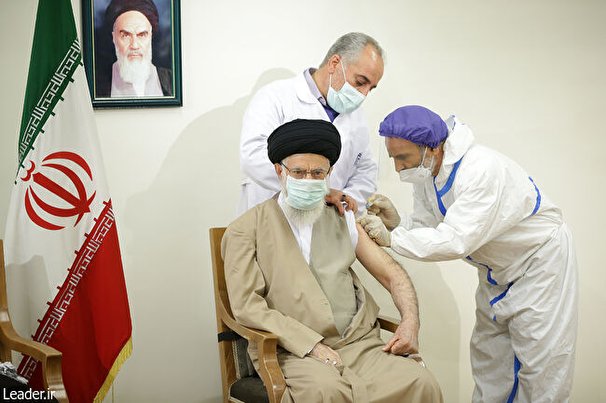 تقدیر رهبر انقلاب از جوانان ایرانی برای تولید واکسن