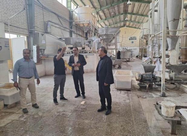 رئیس دادگستری بروجرد:دستگاه قضایی با جدیت از تولیدکنندگان حمایت می‌کند