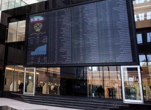 سهم ۶۸ درصدی حقیقی‌ها از مبادلات بازار سهام