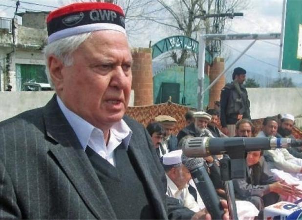 سیاستمدار پاکستانی: شفاف‌سازی درباره لغو سفر وزیر خارجه طالبان مهم است