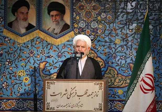امام جمعه همدان: مسئولان در برابر گرانی پاسخگوی خدا و مردم باشند