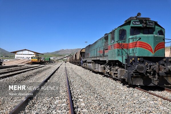 پیش فروش بلیت قطارهای مسافری آبان ماه در هرمزگان از شنبه آغاز می‌شود