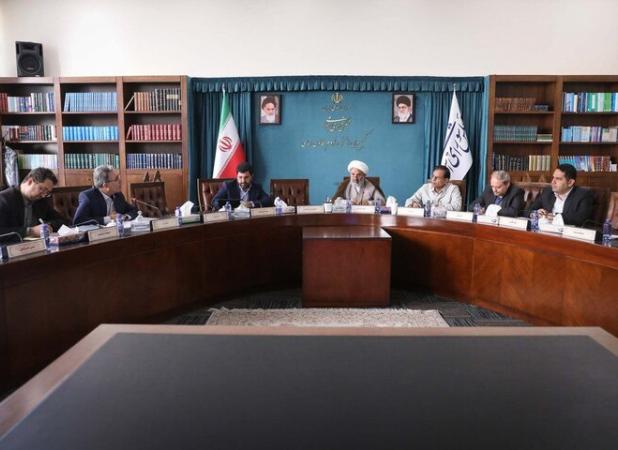 بررسی عملکرد دستگاه‌ها در اجرای سند ملی طب سنتی در کمیسیون اصل نود