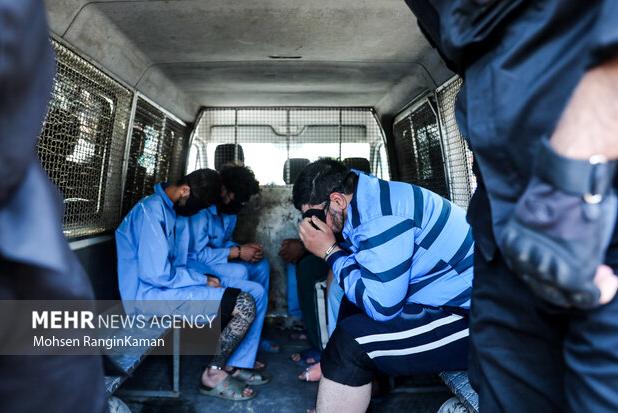 اراذل و اوباش شهر کازرون دستگیر شدند