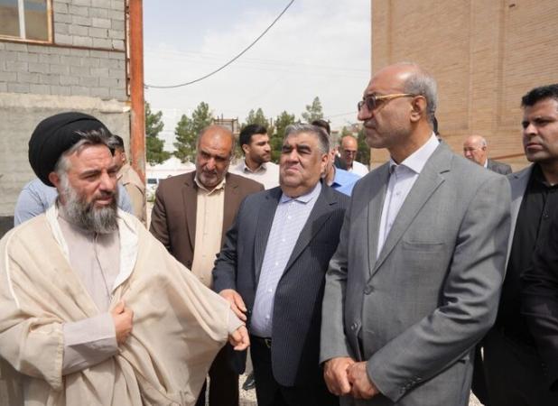 بازدید استاندار کرمانشاه ازطرح توسعه بارگاه احمد بن اسحاق در سرپل‌ذهاب