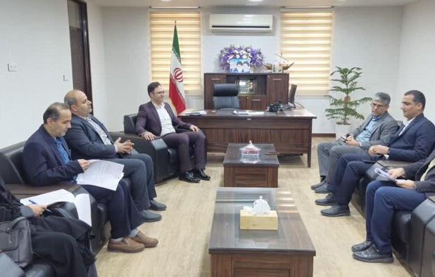 فرماندارتنگستان: هم‌افزایی برای تحقق مسئولیت اجتماعی افزایش یابد