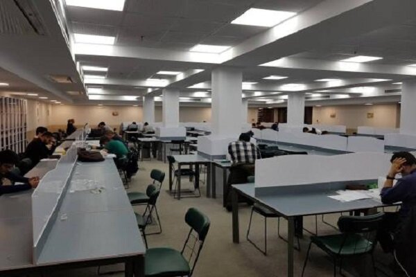 حسینی: زنجان به استان نمونه در فرهنگ کتابخوانی تبدیل شود