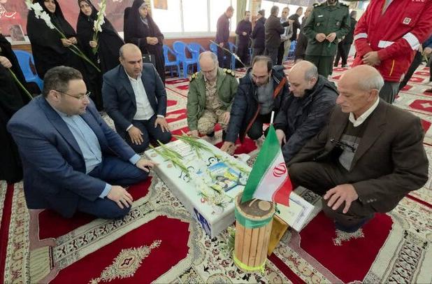 گلباران مزار شهدا و قدمگاه شهید حاج قاسم سلیمانی در شلمان