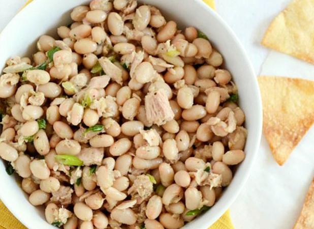 سالاد لوبیا سفید با تن ماهی؛ یک سالاد خوشمزه و خاص