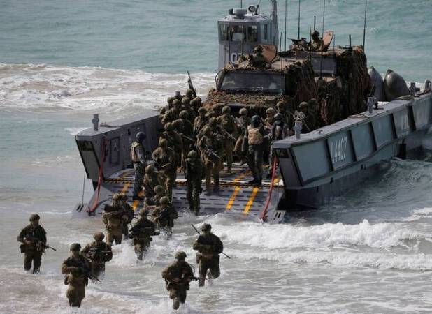 استرالیا املاک دفاعی خود را می‌فروشد