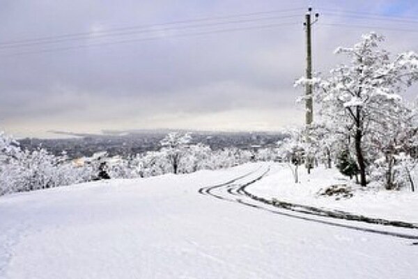 تمامی راه‌های اصلی و فرعی گلستان باز است / تردد با احتیاط انجام ‌شود