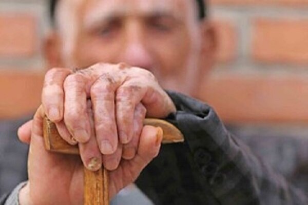 کاهش زاد و ولد و افزایش سالمندی نگران‌کننده است
