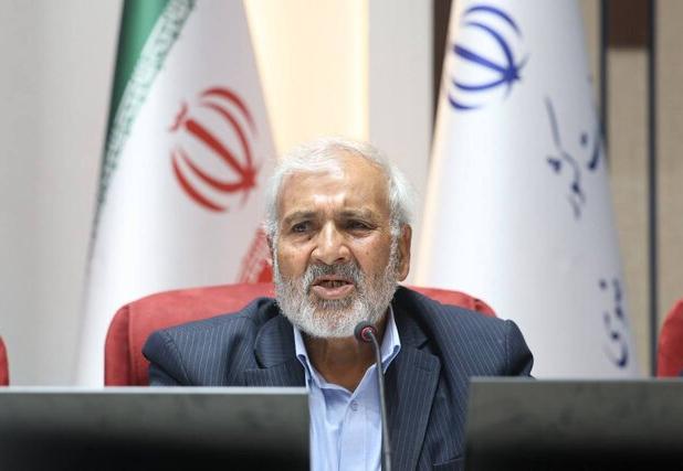 لزوم توجه بیشتر دولت به رسانه‌ها برای همراه‌سازی افکار عمومی با خود