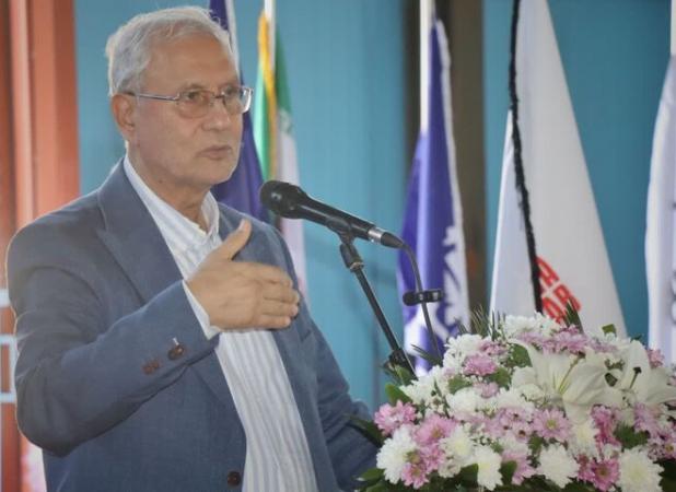 نقد دستیار رئیس‌جمهور به مجوزهای بی‌ضابطه؛ ضرورت خروج از اقتصاد دولتی