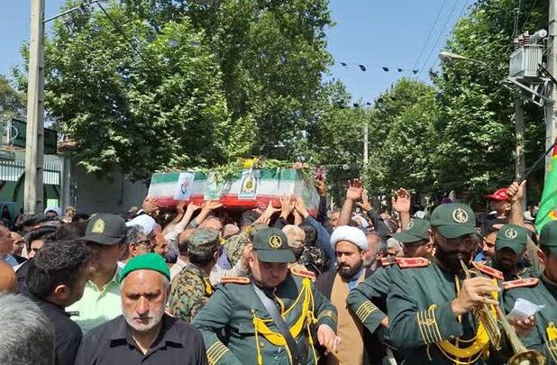 تشییع پیکر دو شهید نیروی انتظامی در علی‌آبادکتول