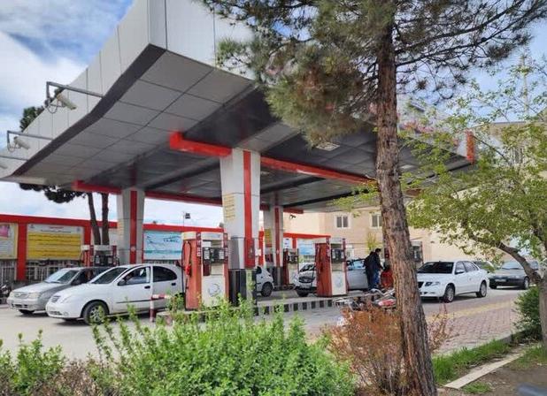 یک باک بنزین در تهران صد میلیون تومان!