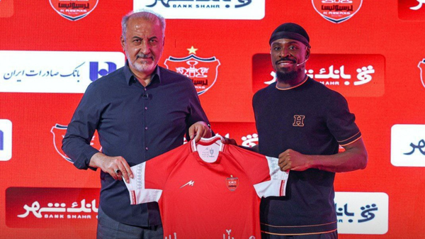 بازیکن جدید پرسپولیس تا اطلاع ثانوی محروم شد